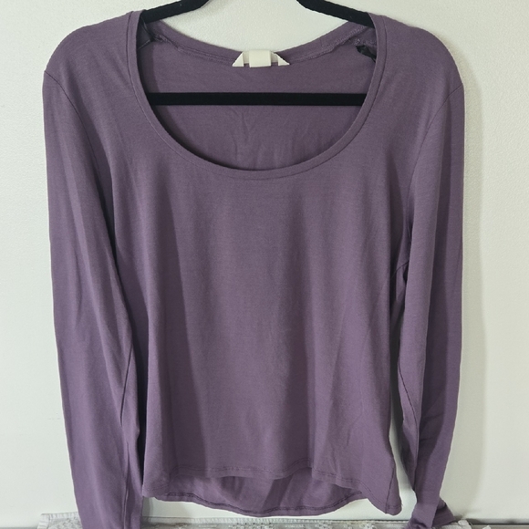 💜 H&M Purple Fitted Long Sleeve Bodysuit - Picture 4 of 7
